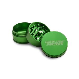 grinder santa cruz shredder 3 piece grinder choose small medium or large 3 f469ea25 6269 4665 9237 7b0be0b56470.jpg