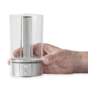 tafee bowle tall vape in hand.jpg