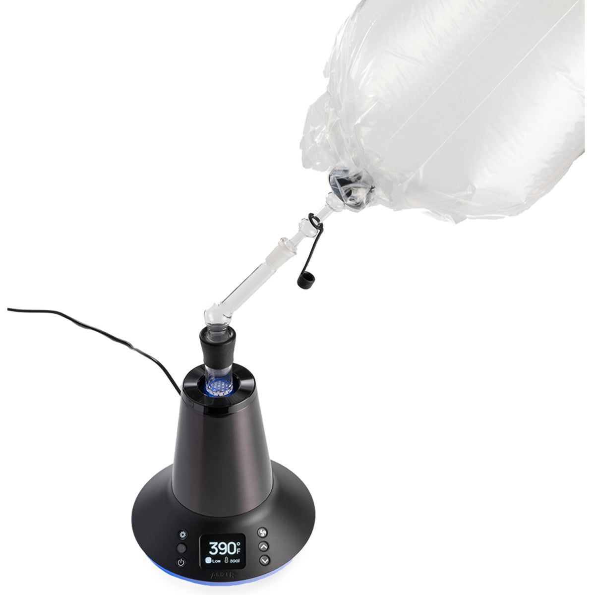 xq2 vaporizer by arizer with bag.jpg